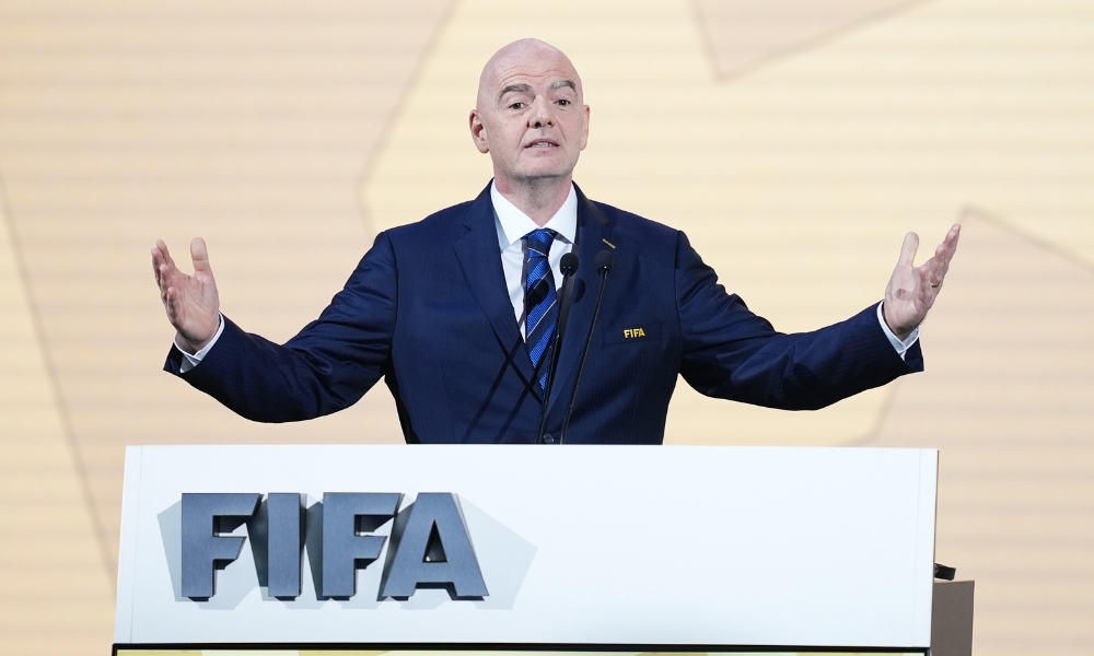 拜仁第二次報價求購凱恩！8000萬歐+浮動恐難打動熱刺！.